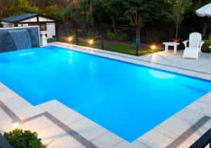 Large fibreglass pool builders in Geelong