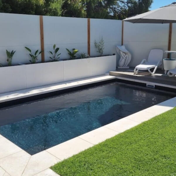 Billabong Plunge pool St Leonards