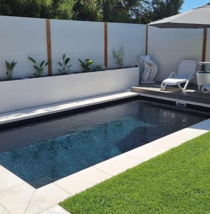 Billabong Plunge pool St Leonards