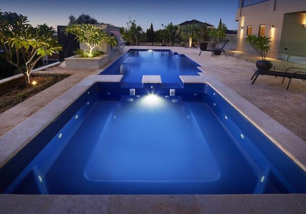 Square-spa (1)